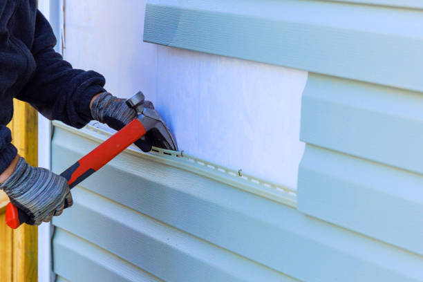 Reliable Emergency Siding Repair contractor in West Columbia, TX by All Pro Siding Demarest